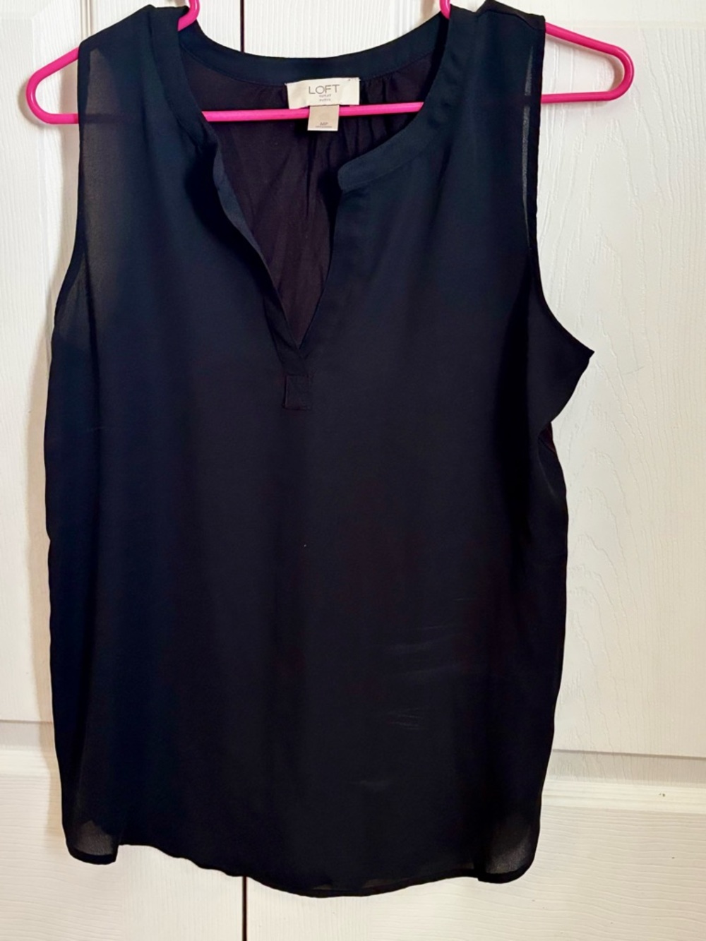 LOFT Black Sleeveless Split-Neck Shell